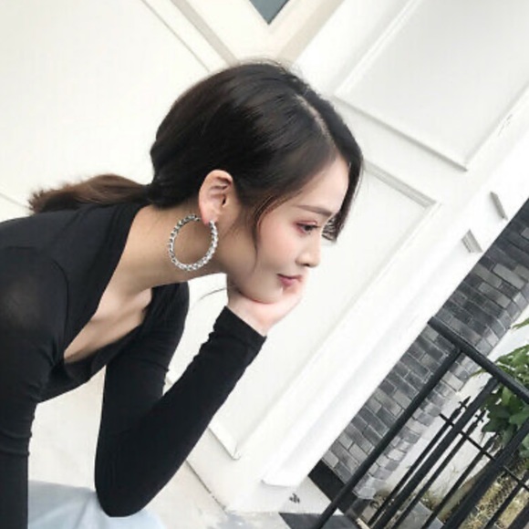 925 Silver Luxury Hoop Earrings - Picture 4 of 6